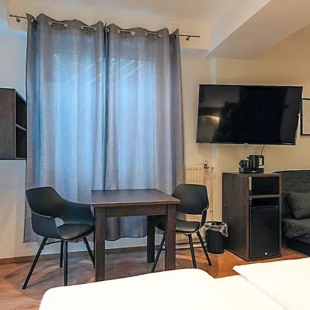 Latio Hotel *