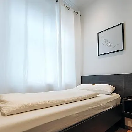 Latio Hotel *