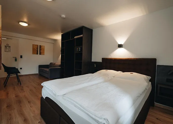 Restaurant Latio מלון קלן